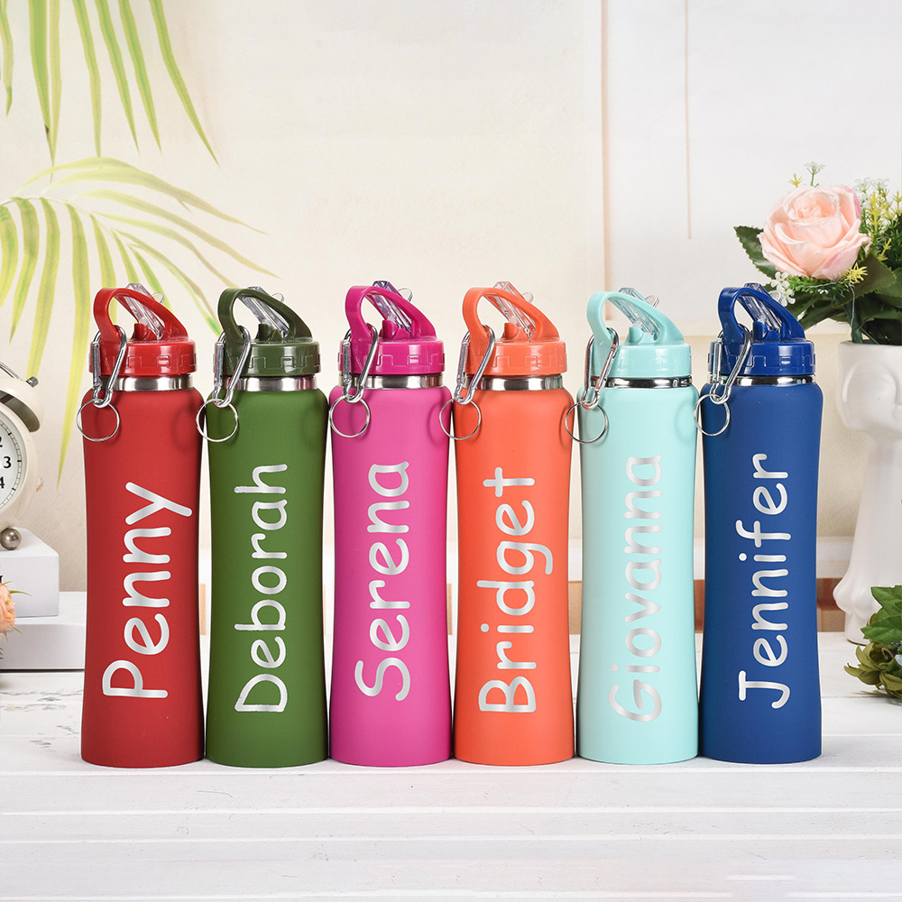 Sports Water Bottle Insulated - 名前入りステンレス製水筒、ストロー付き蓋、断熱スポーツボトル。女性・男性への誕生日プレゼントに最適。