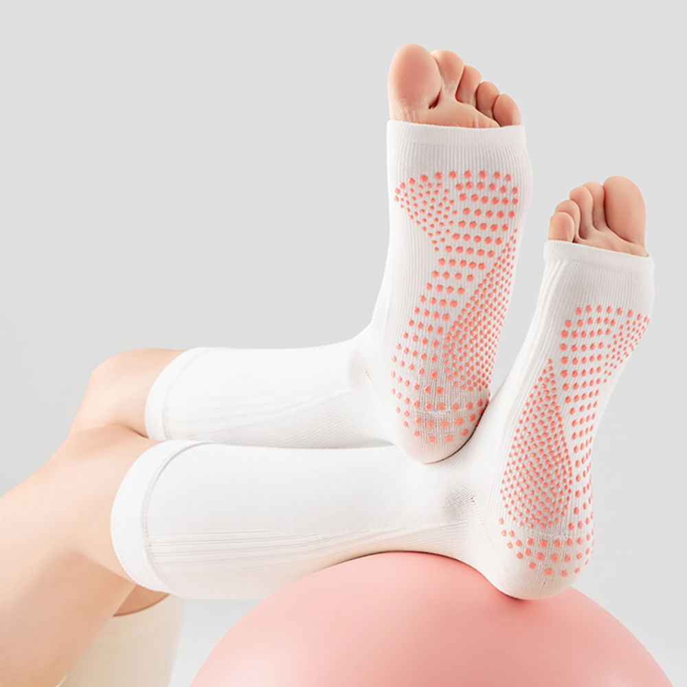 プロ仕様のオープントゥヨガソックス。滑り止め加工を施した、女 - Yoga Mat のレビューと価格